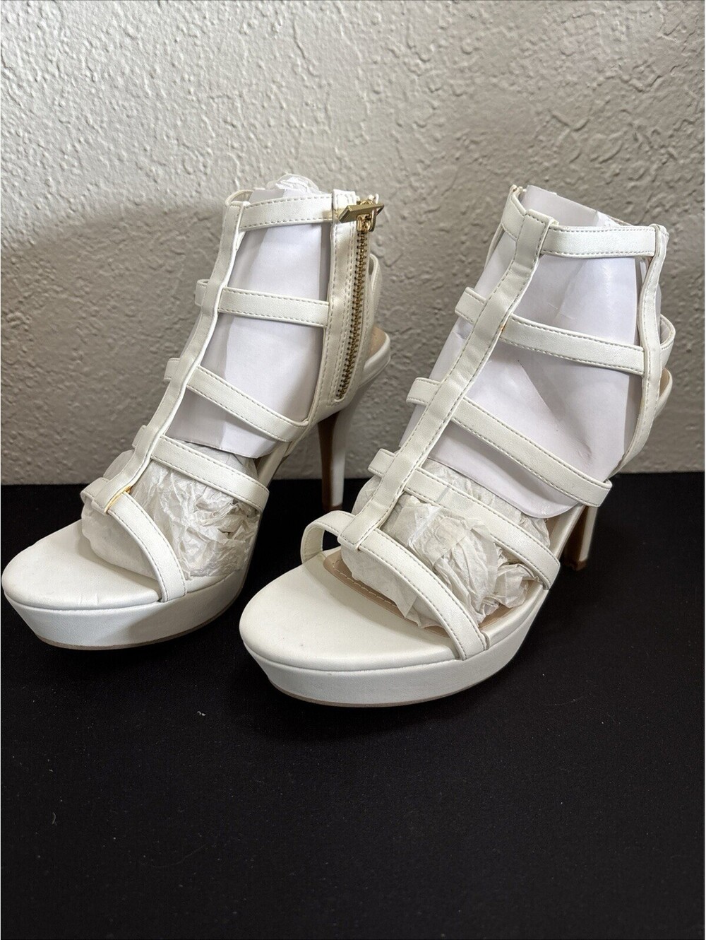 Bamboo Women’s White Strappy Gladiator High Heels Size 6.5